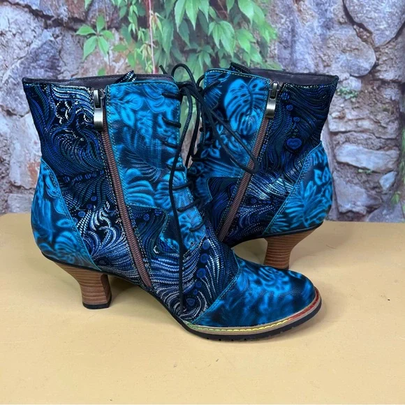 CY Blue Leather and TextilePeacock Feather Lace-Up Cuban Heel Boots, 41/10 - Picture 10 of 13